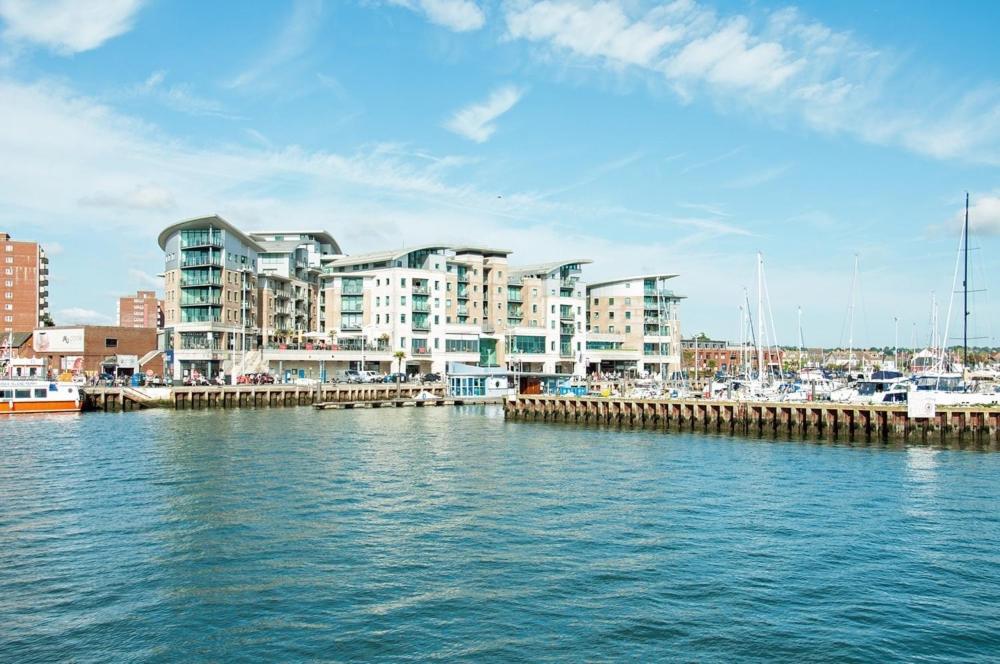 Rockley Park - Coral Ξενοδοχείο Poole Εξωτερικό φωτογραφία